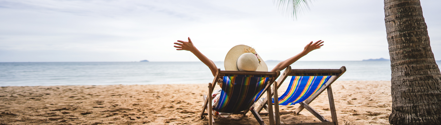 Coping with Menopause Symptoms in the Heat (or While on Holiday!)